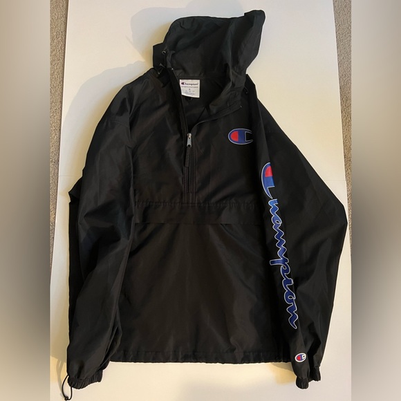 Champion Black Windbreaker size M - Picture 1 of 2